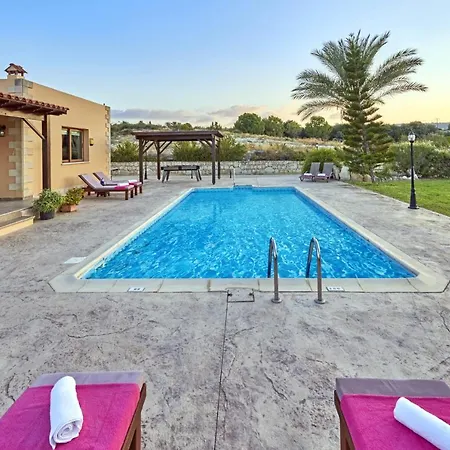 Andriana By * Latchi